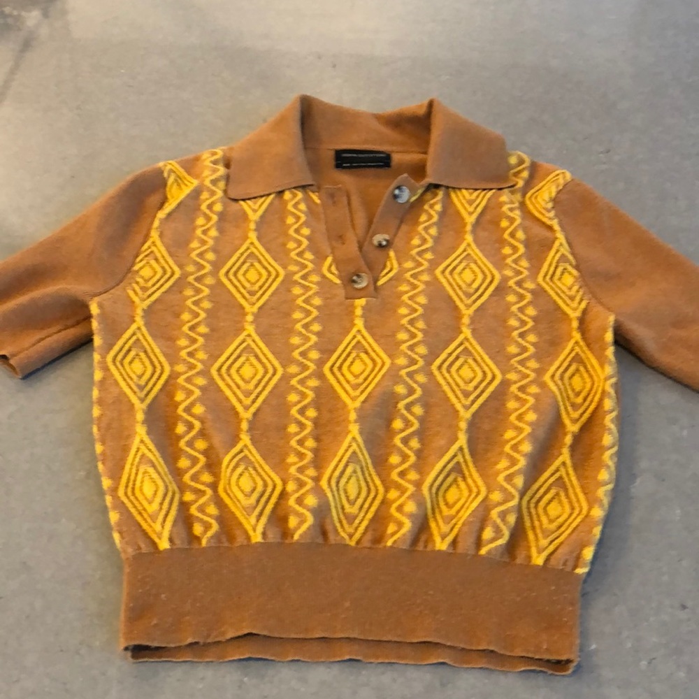 Retro sweater